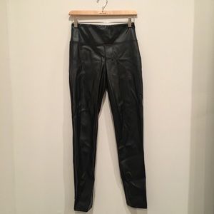 VS Sport leather/workout legging